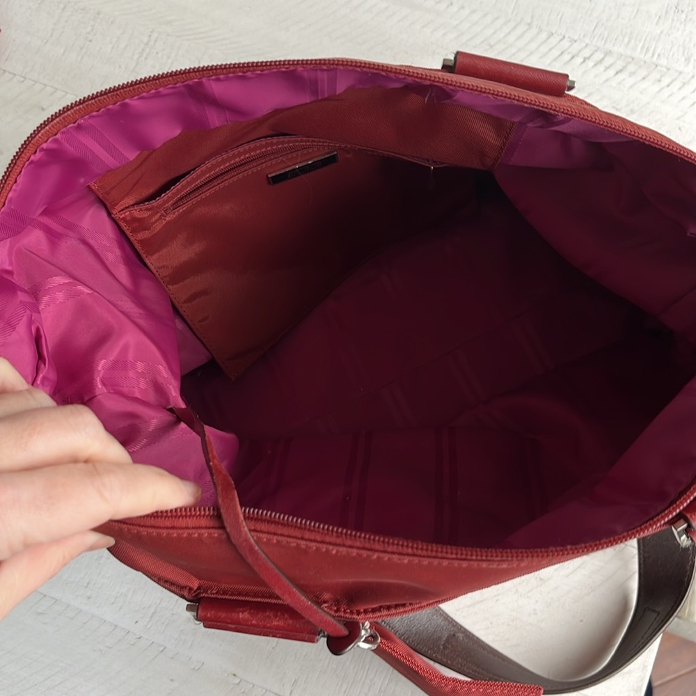 Elegant Red Tote Bag - Picture 10 of 16